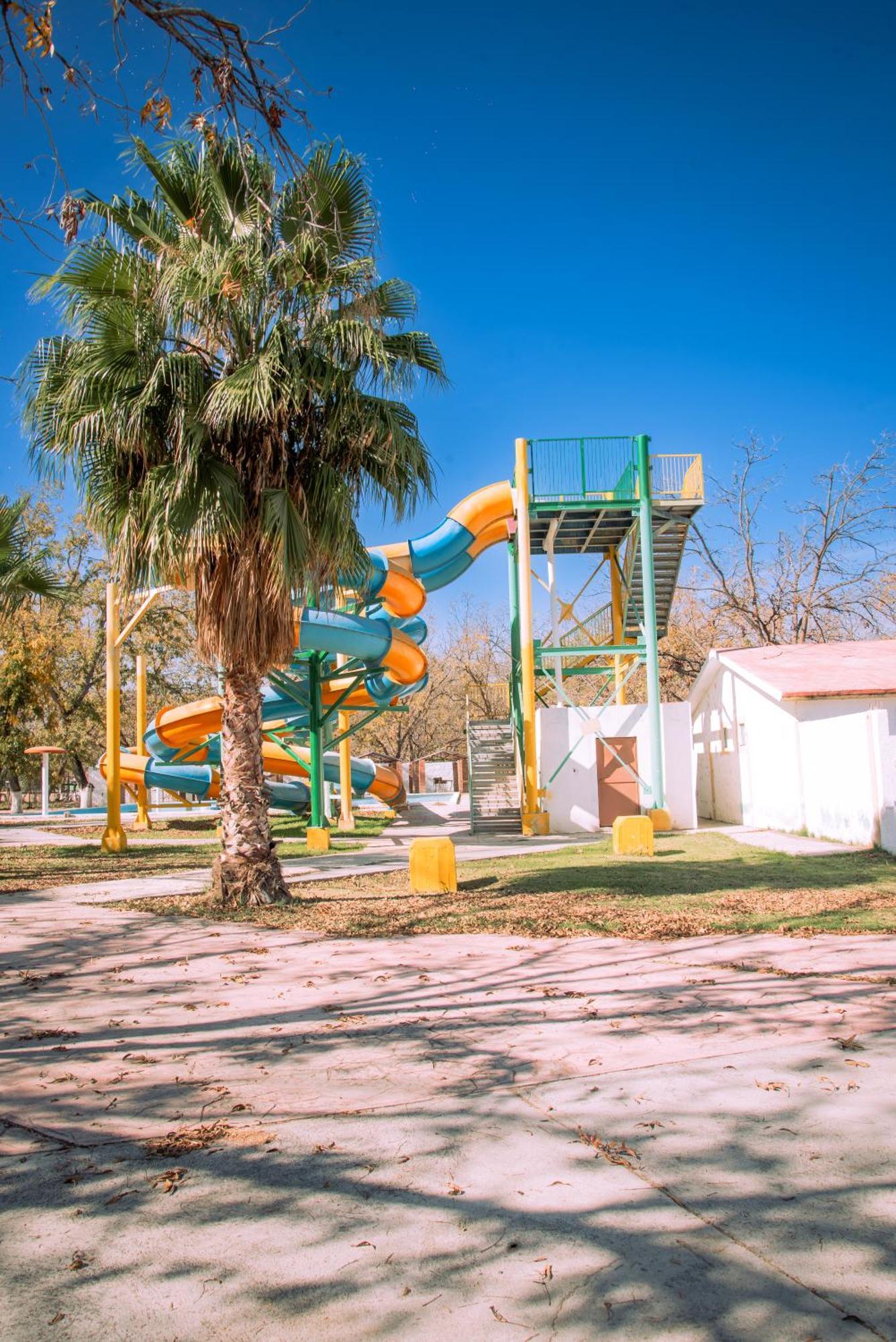 Hotel Pueblo Viejo Parras de la Fuente Eksteriør bilde